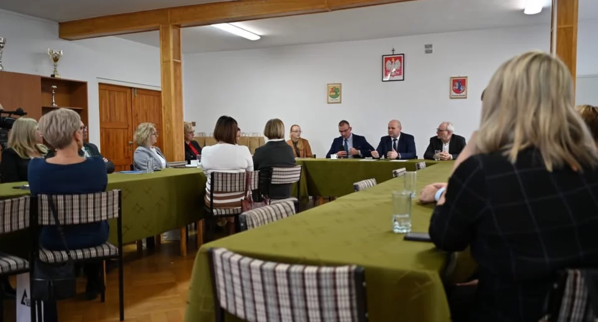 Konferencja o dostępności usług stomatologicznych w powiecie bialskim