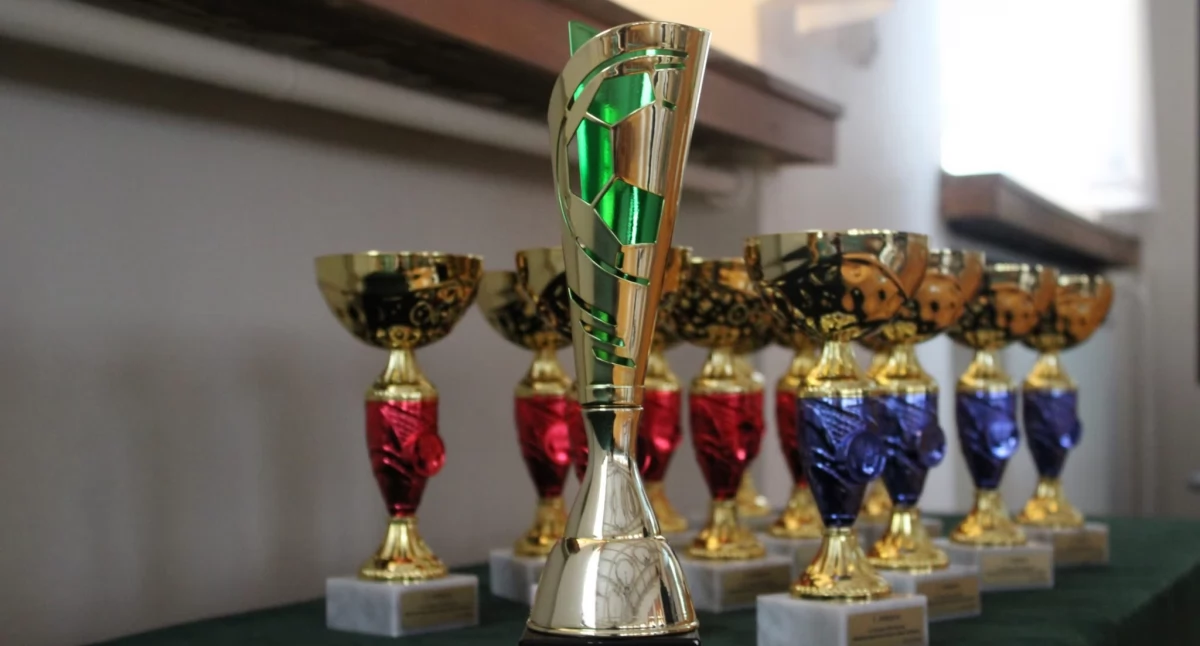 Uroczyste podsumowanie sportowych zmagań szkół średnich w Białej Podlaskiej