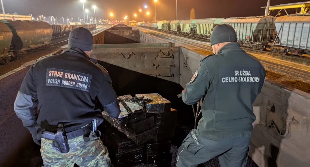 9 tysięcy paczek kontrabandowych papierosów przejętych przez Służbę Celno-Skarbową. Trafiają na zniszczenie