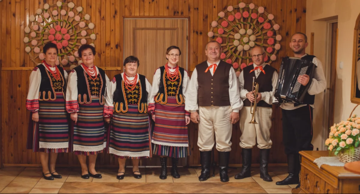 Wieczór Wigilijny z Sitniczanami: tradycja, śpiew i wspólne kolędowanie