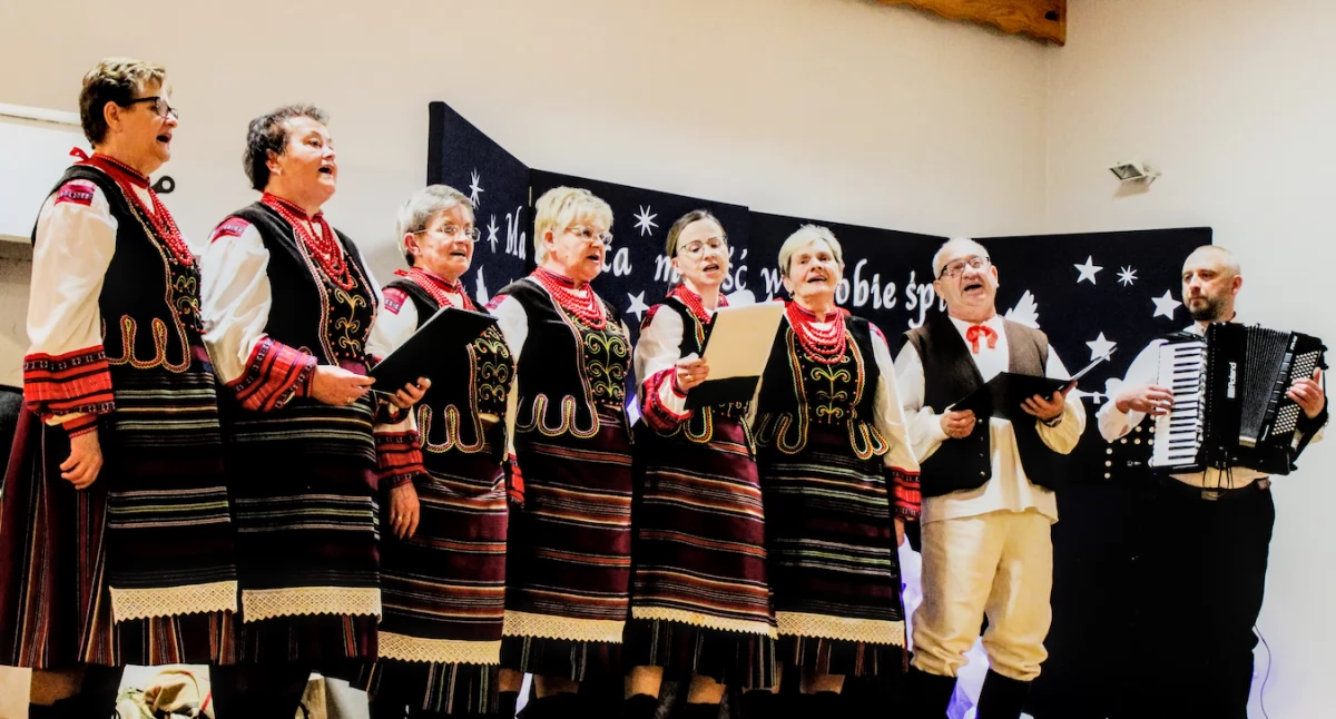Wspólne kolędowanie w Klubie Kultury  w Sitniku