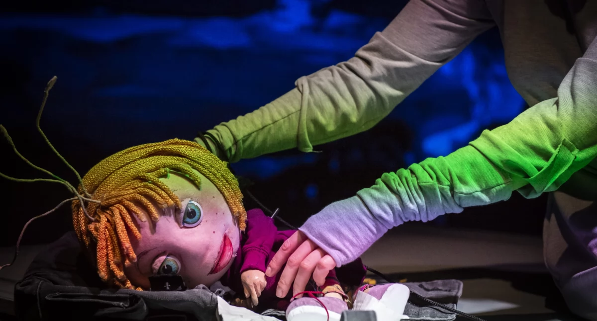 „Calineczka”- opowieść o odwadze i wartości wolności w spektaklu Teatru Lalki i Aktora w Łomży