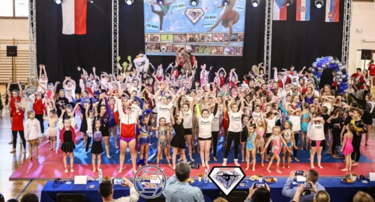 Triumf młodych talentów! Uczennice z Wisznic podbiły Mistrzostwa Polski Fit Kids