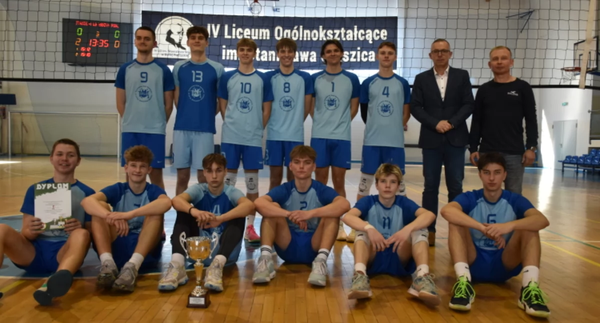 IV LO „Staszic” triumfuje w półfinale wojewódzkim Licealiady w siatkówce chłopców