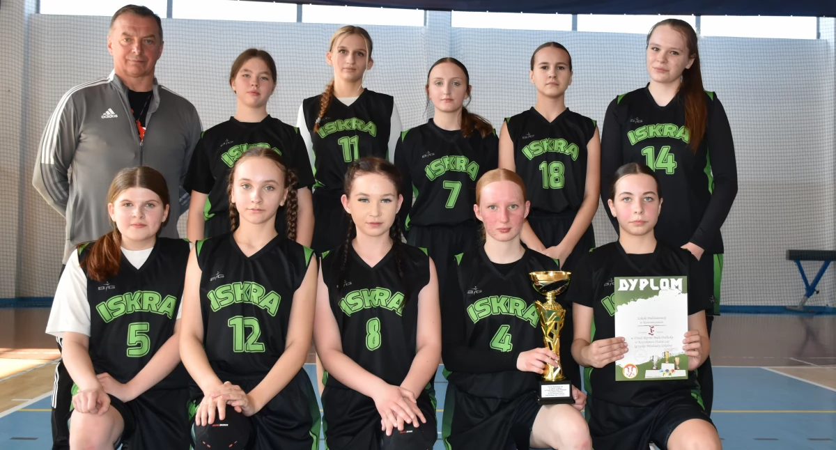 Koszykarki z Konstantynowa triumfują w półfinale wojewódzkim
