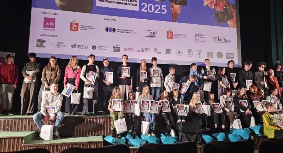 „Niebieski sen Marca Chagalla” wśród najlepszych! Młodzi artyści z Białej Podlaskiej podbijają filmowe festiwale 