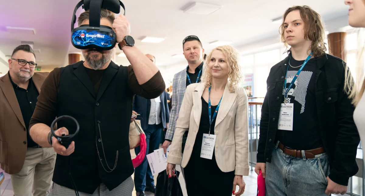 Czwarta Konferencja Edu Biała Podlaska: Wykorzystanie sztucznej inteligencji w edukacji- wyzwania i możliwości dla nauczycieli oraz samorządów 