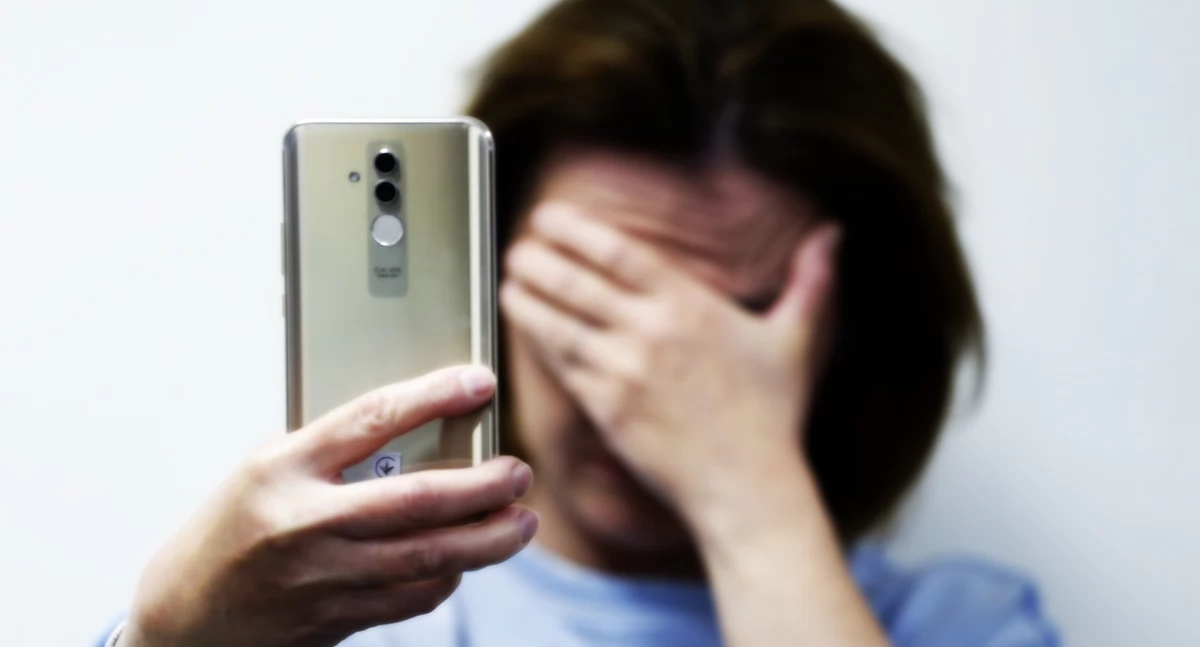 47-latka straciła 30 tysięcy złotych. Oszuści podszyli się pod doradców inwestycyjnych