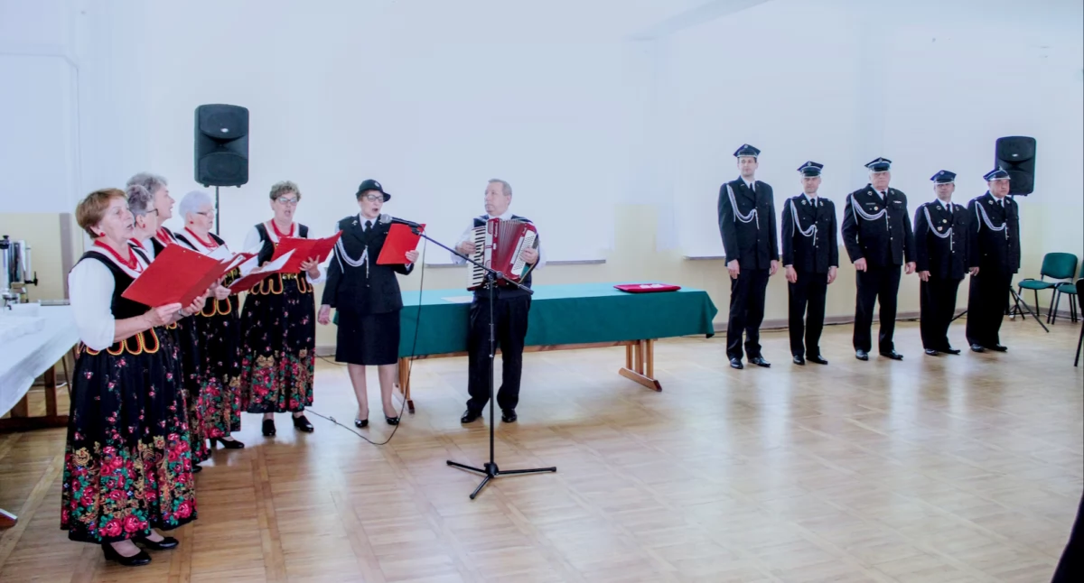 Dzień Strażaka w Dubowie – wspólne świętowanie i wyrazy uznania dla druhów