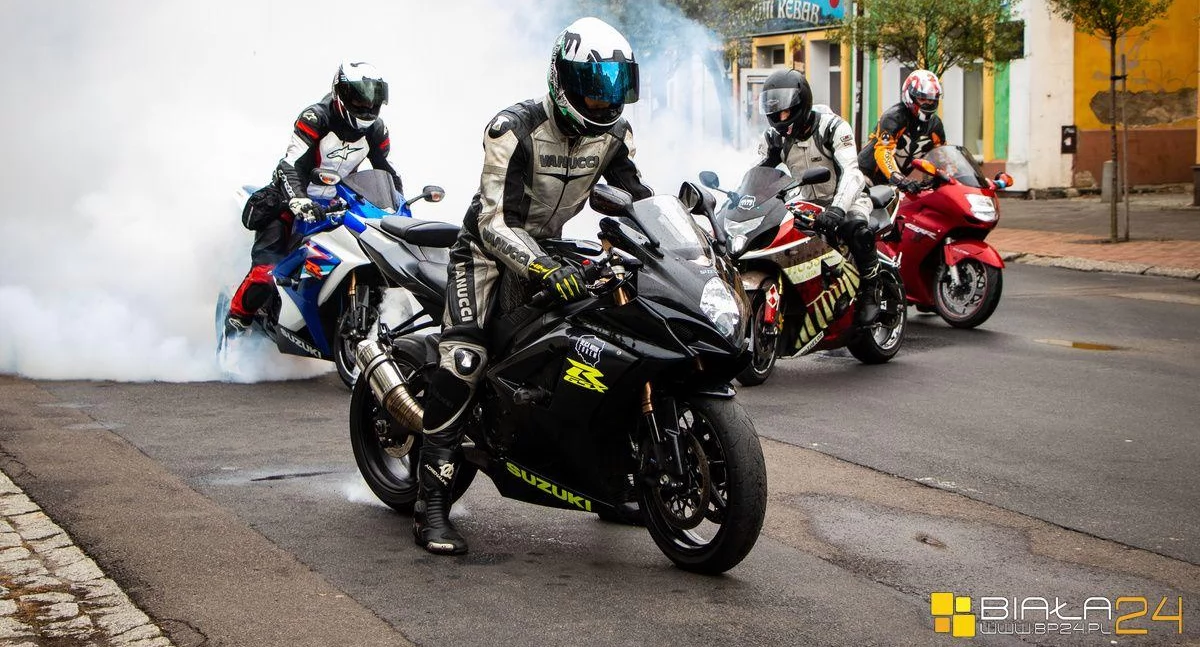Rozpoczęcie sezonu motocyklowego w Białej Podlaskiej- szesnasta edycja zlotu z paradą, koncertem i pokazami sportowymi