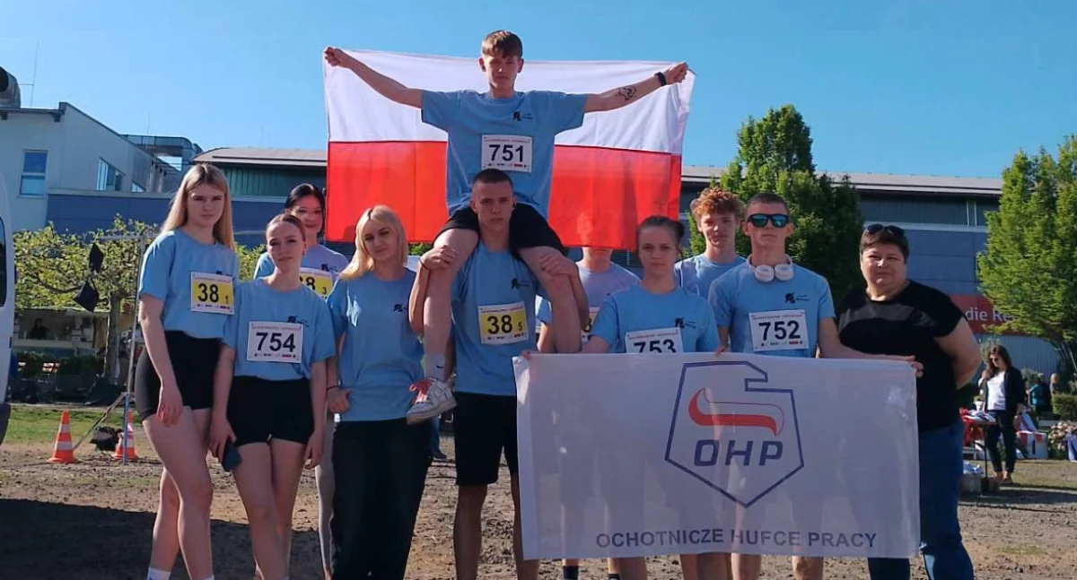 Z Roskoszy do Oranienburga – młodzież oddała hołd ofiarom Sachsenhausen