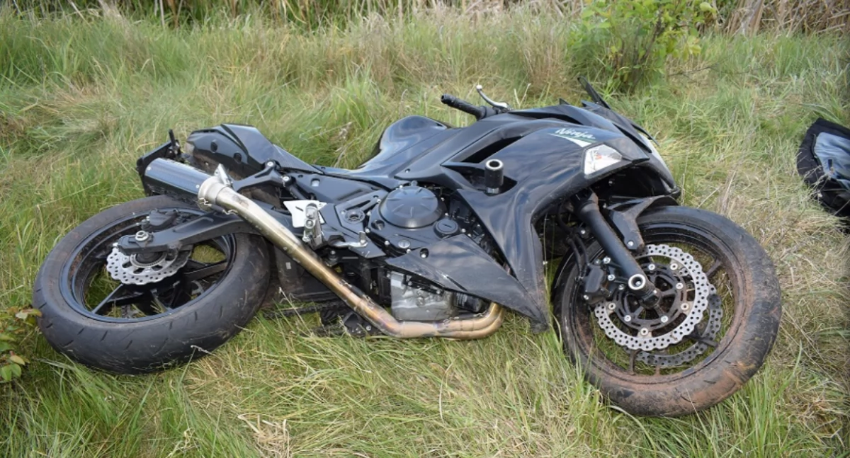 Zdarzenia drogowe z udziałem motocyklistów – policja apeluje o rozwagę