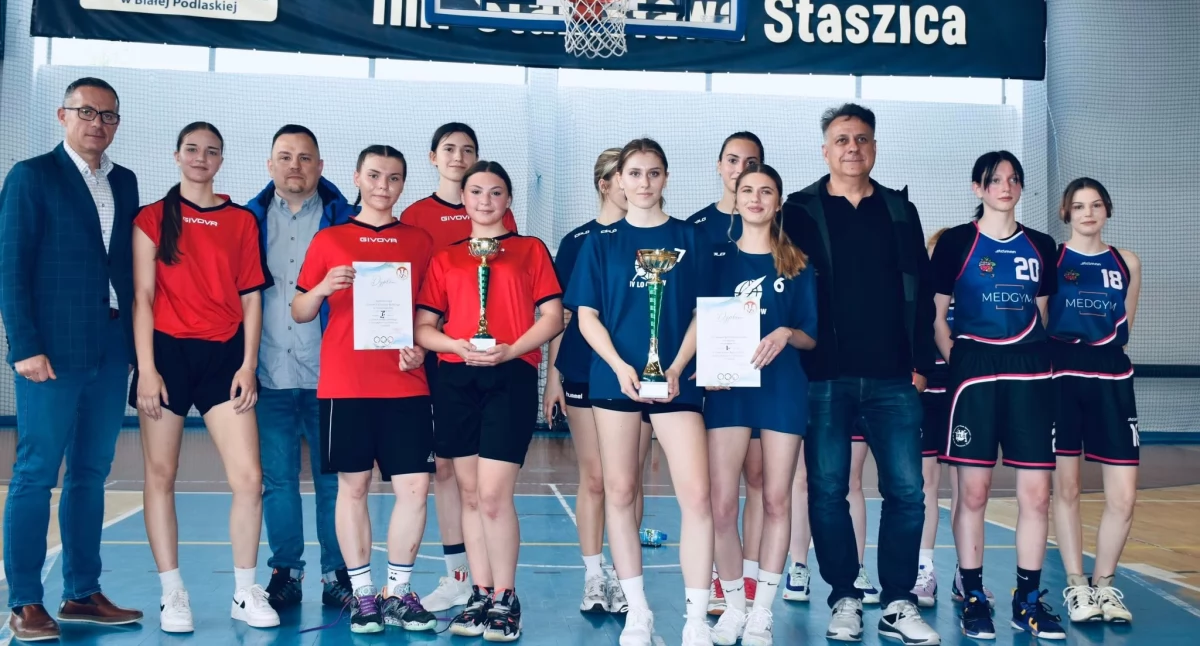 Koszykarskie talenty ze szkół średnich zachwyciły w Białej Podlaskiej. Znamy finalistów wojewódzkich Licealiady 2025