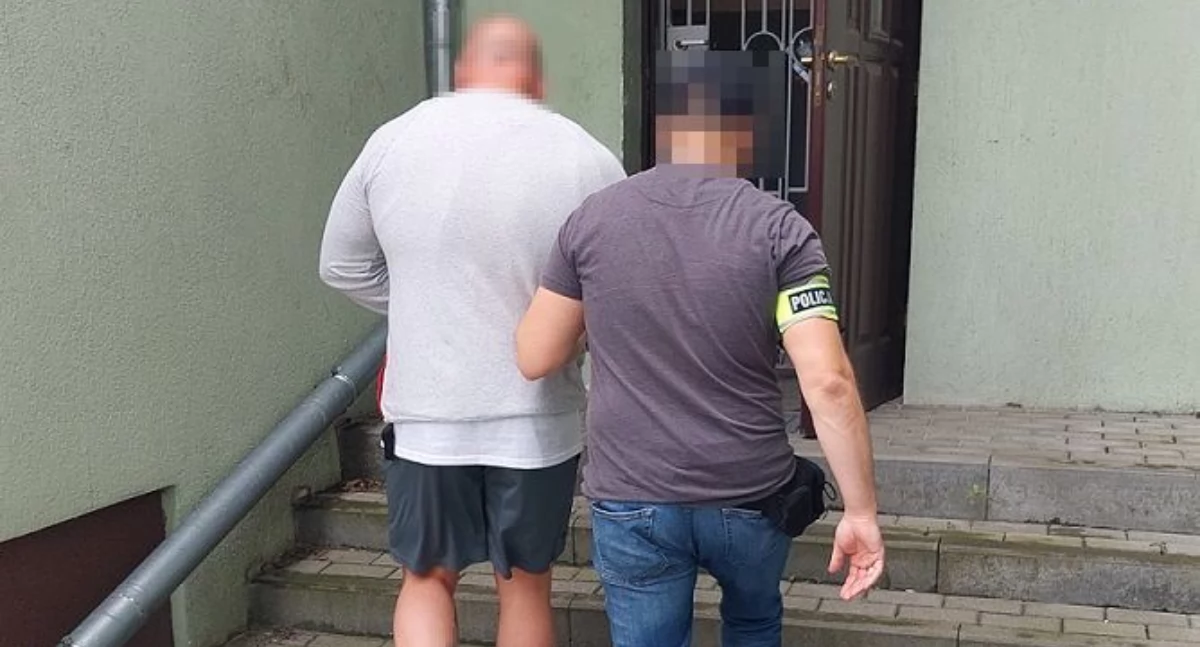 Policja zabezpieczyła ponad 5400 porcji narkotyków. Mężczyźnie z Białej Podlaskiej grozi do 15 lat więzienia
