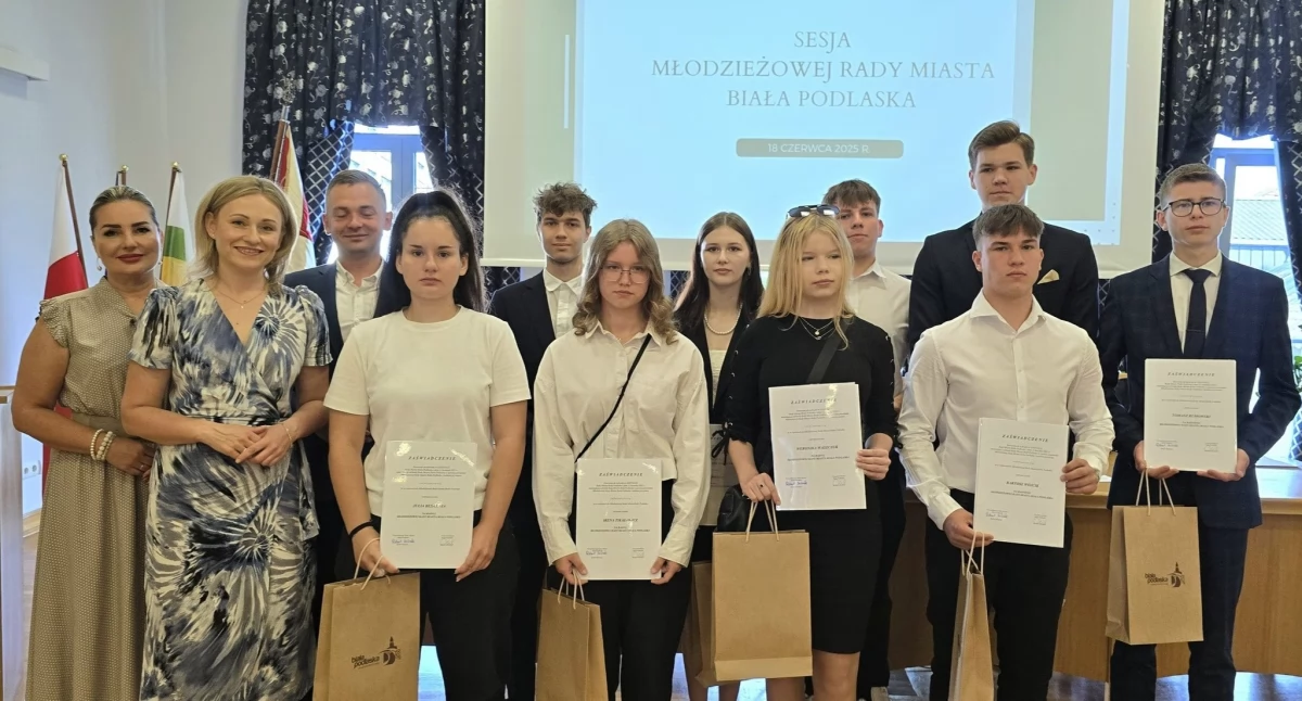 Młodzi radni już oficjalnie w Młodzieżowej Radzie Miasta – Biała Podlaska wspiera aktywność obywatelską młodzieży