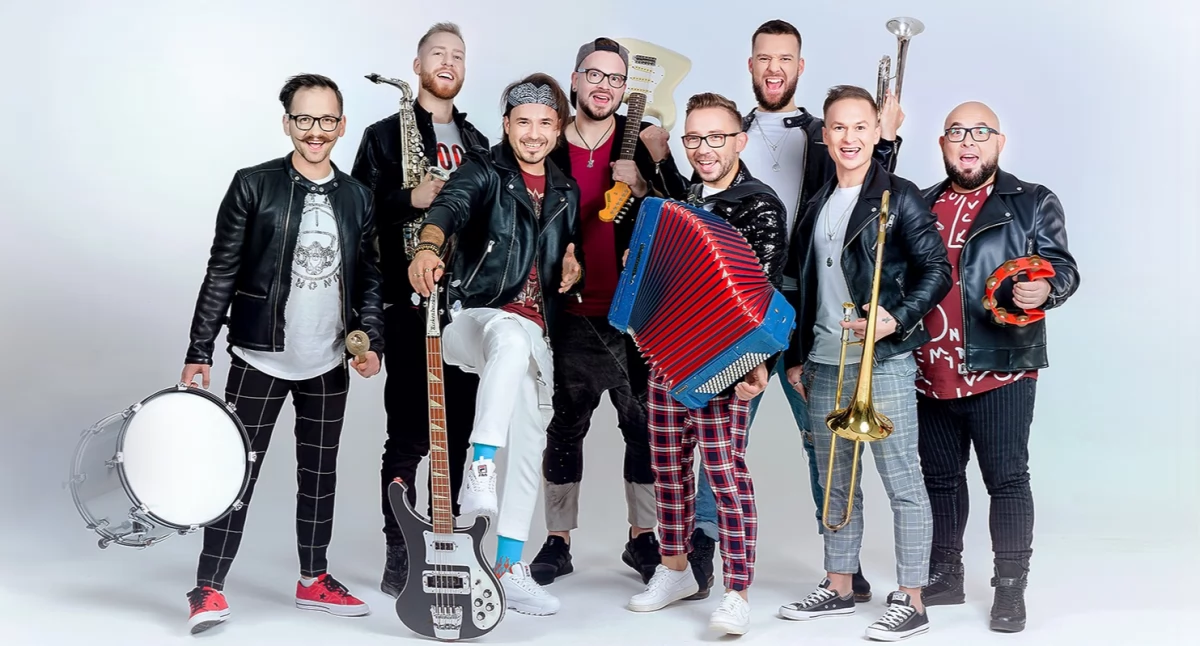 Leśna Podlaska świętuje z przytupem! Konkurs wieńców, folkowa energia i taneczna noc z DJ-em i zespołem ENEJ