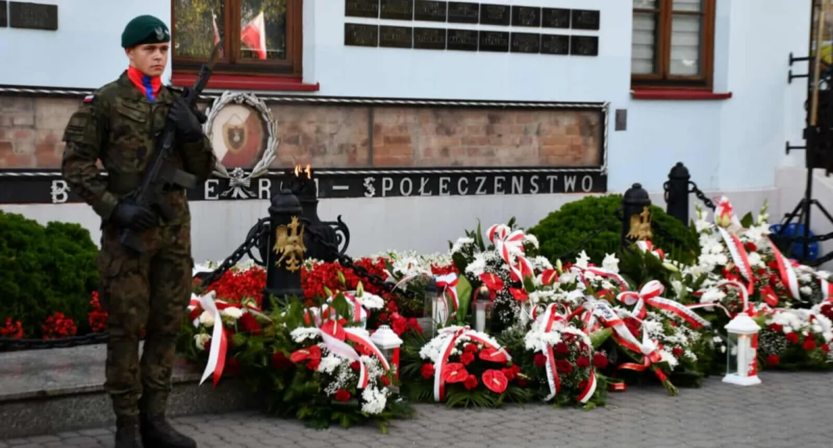 Biała Podlaska oddała hołd Powstańcom Warszawskim- uroczystości w „Godzinę W”