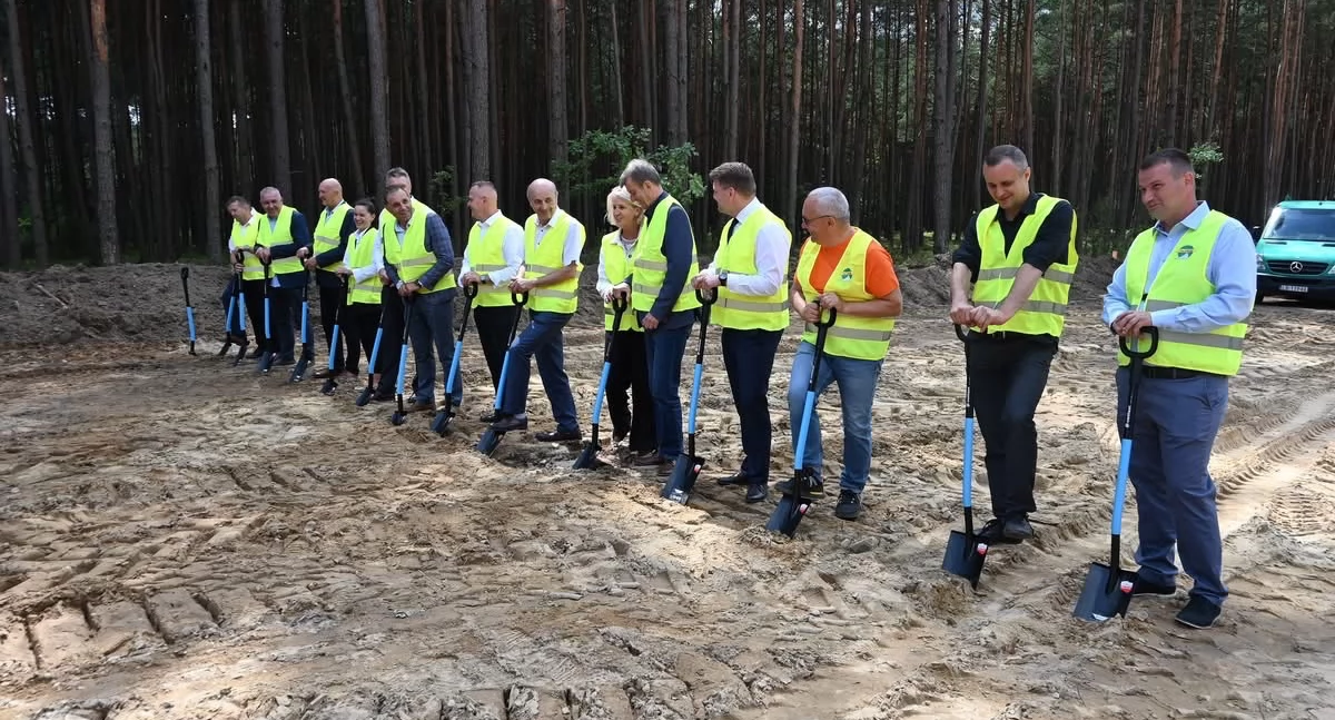 Ruszyła strategiczna budowa drogi łączącej szlaki E-30 i E-20 z Portem Małaszewicze – inwestycja za prawie 100 milionów złotych!
