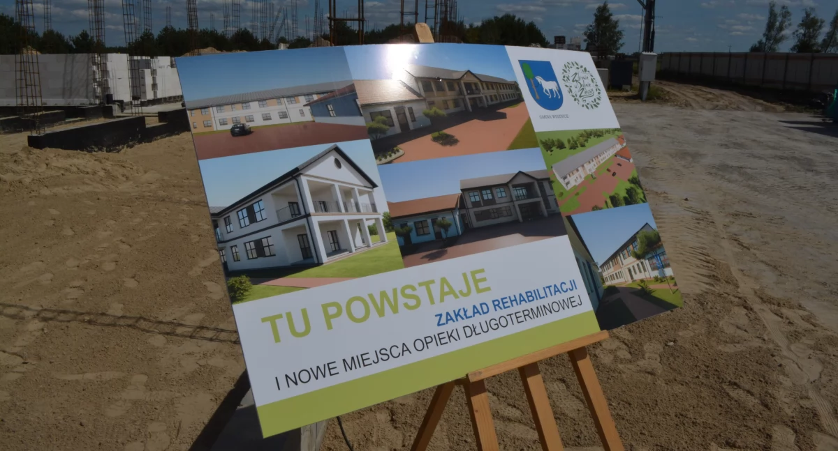 Wmurowanie aktu erekcyjnego pod rozbudowę Zakładu Opiekuńczo-Leczniczego w Curynie