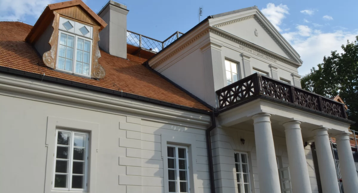 Spotkanie z mistrzem z Czarnolasu – Muzeum im. Józefa Ignacego Kraszewskiego w Romanowie włączyło się w Narodowe Czytanie poezji Jana Kochanowskiego