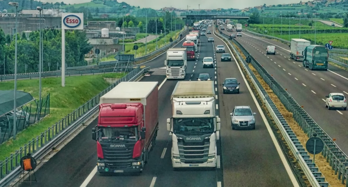 5 najczęstszych problemów na placach poboru opłat i jak je rozwiązać?