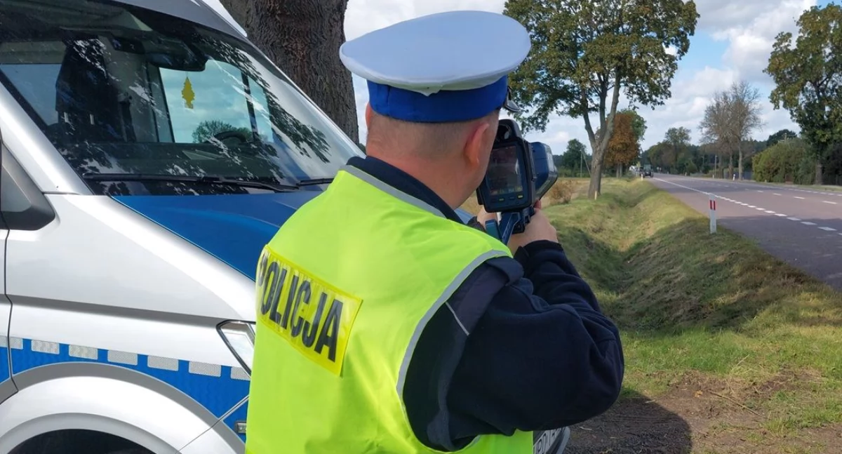 Ponad 140 kierowców złapanych na przekroczeniu prędkości – ciągnik rolniczy wpadł w recydywie