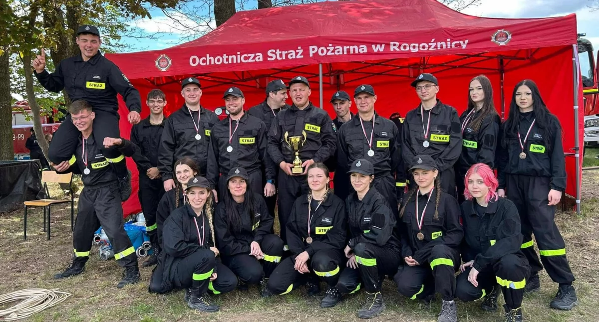 Od pokoleń w służbie mieszkańcom – wielki jubileusz 70-lecia Ochotniczej Straży Pożarnej w Rogoźnicy