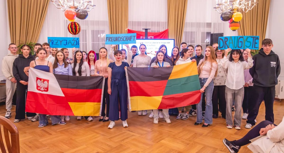 Polska, Niemcy i Litwa razem w Roskoszy. Młodzież odkrywa ginące zawody i tradycje