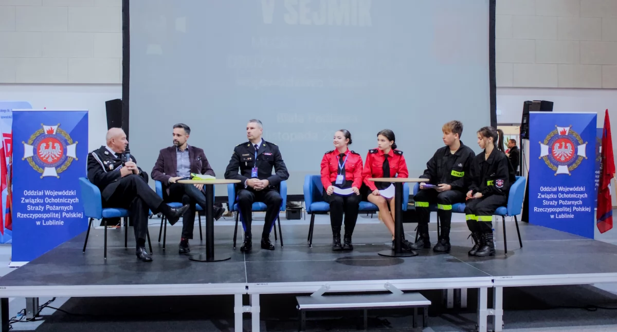 V Sejmik Młodzieżowych Drużyn Pożarniczych województwa lubelskiego w Białej Podlaskiej
