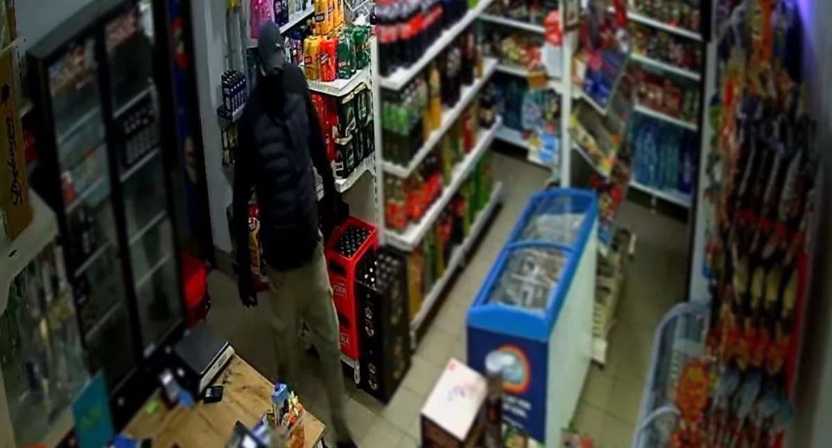 ALARM w Gminie Drelów! Podwójny rozbój z użyciem gazu łzawiącego. Wójt apeluje o pomoc w ujęciu sprawcy