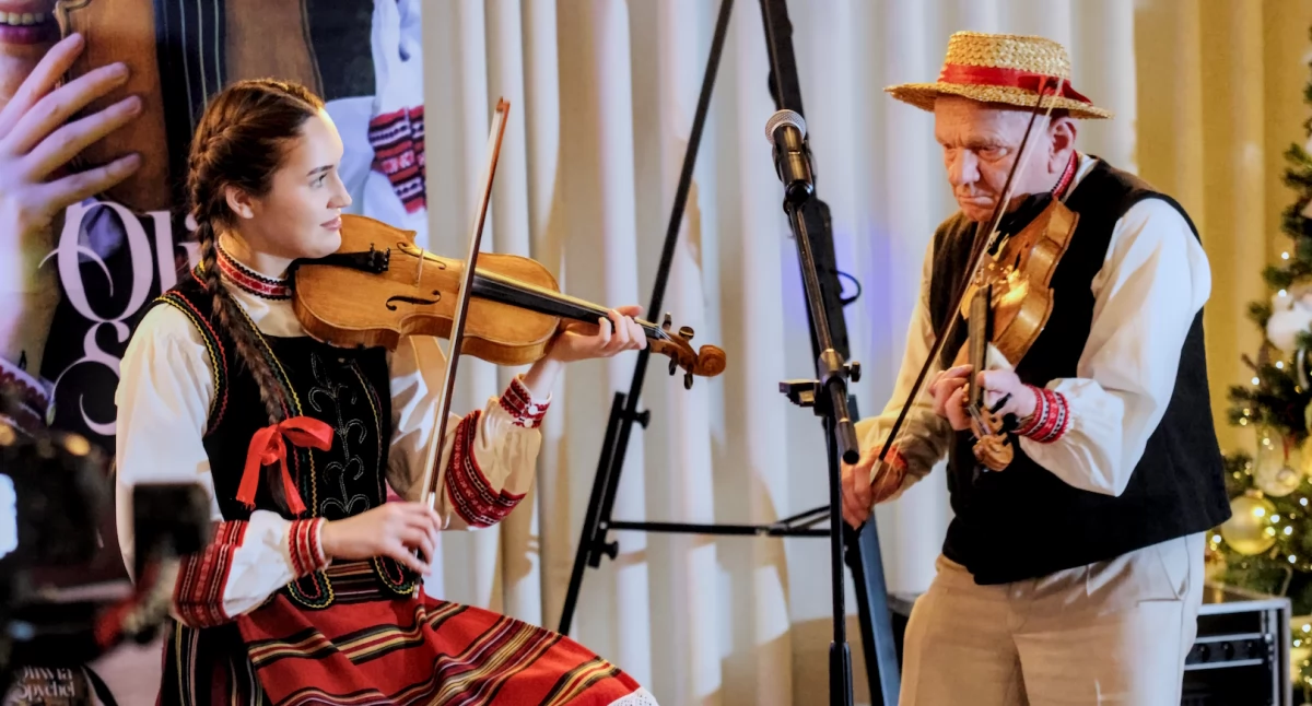Premiera debiutanckiego albumu “Ad fontes” skrzypaczki Oliwii Spychel