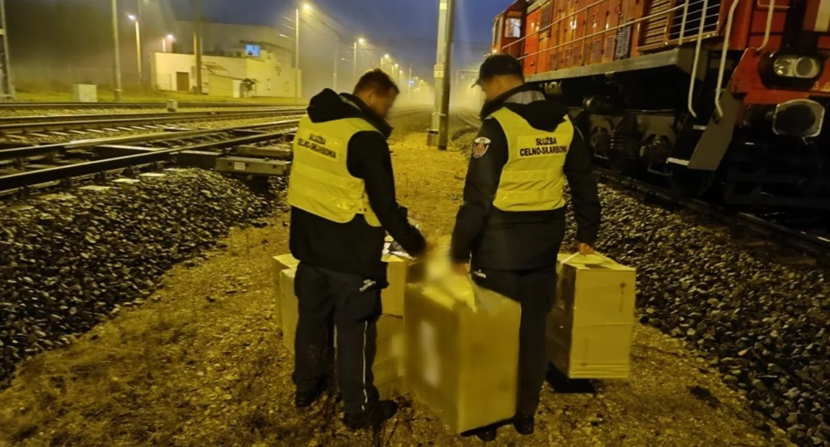 Ćwierć miliona złotych w nielegalnym towarze. Kolejna próba przemytu papierosów z Białorusi udaremniona w Małaszewiczach