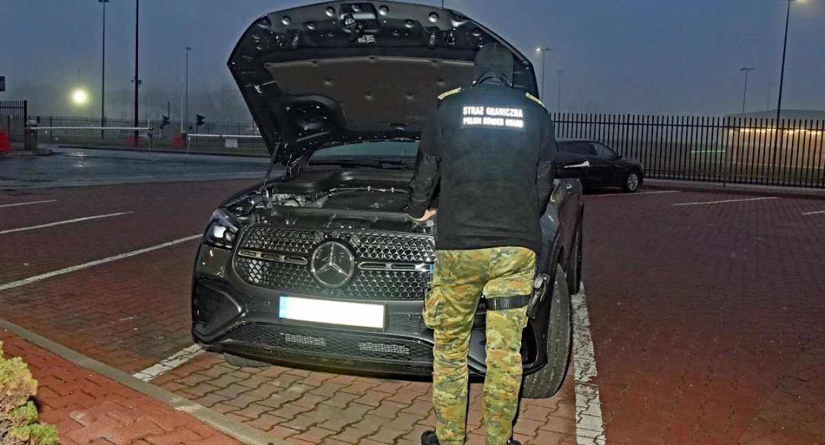 Straż Graniczna odzyskała luksusowego Mercedesa o wartości 450 tys. zł