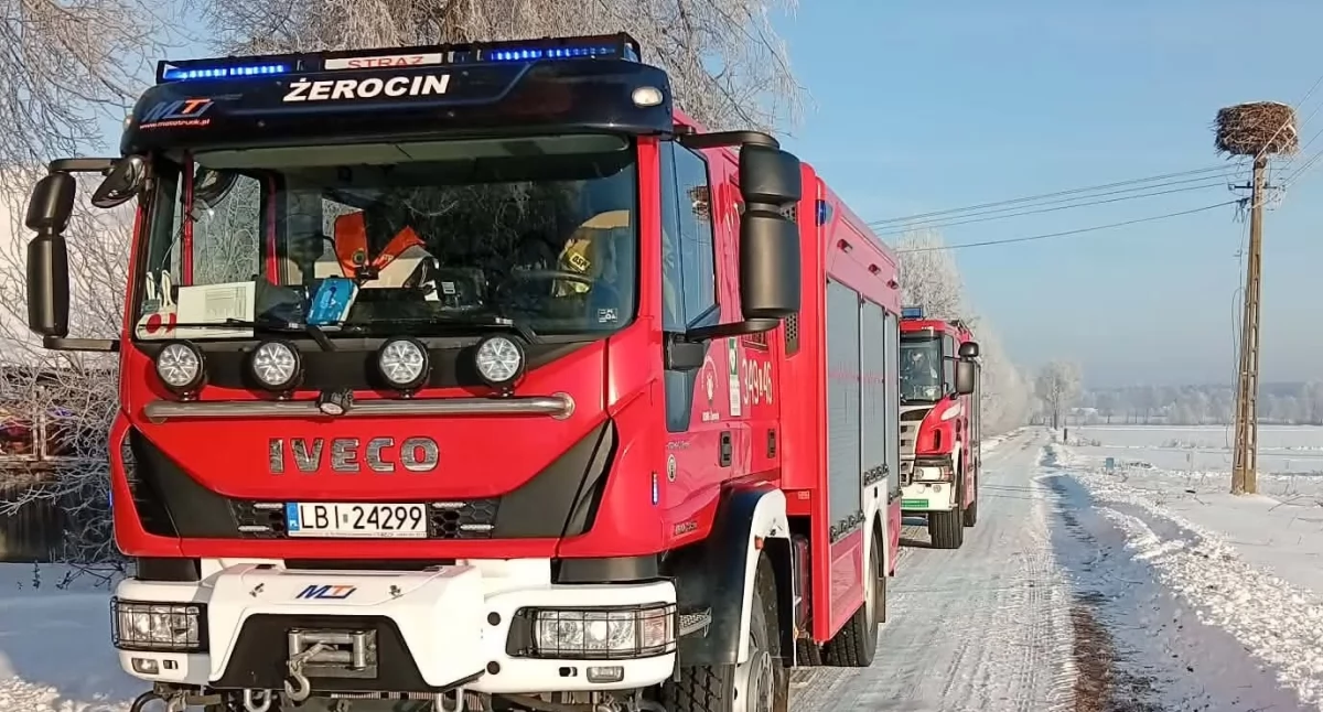 Gmina Drelów: Nieprzytomna kobieta leżała na podłodze w kuchni! Dramatyczna akcja służb w Leszczance