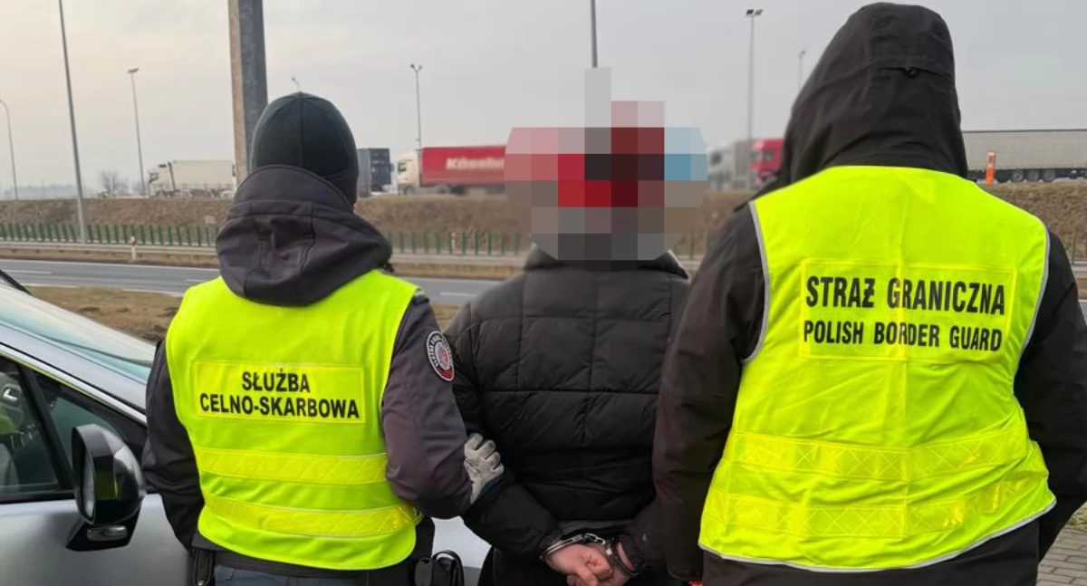 Próba przemytu na wielomilionową skalę. Funkcjonariusze KAS i Straży Granicznej zatrzymali prawie 42 kilogramy mefedronu