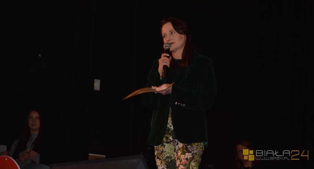 Stand-up zamiast zgiełku. Paulina Potocka wystąpiła z „Dobrostanem” w Międzyrzecu Podlaskim 