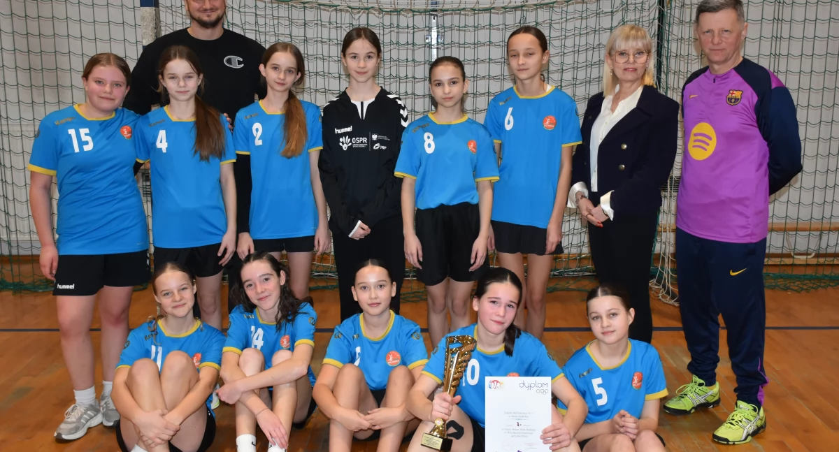Finał miasta w piłce ręcznej dziewcząt rozegrany w Białej Podlaskiej