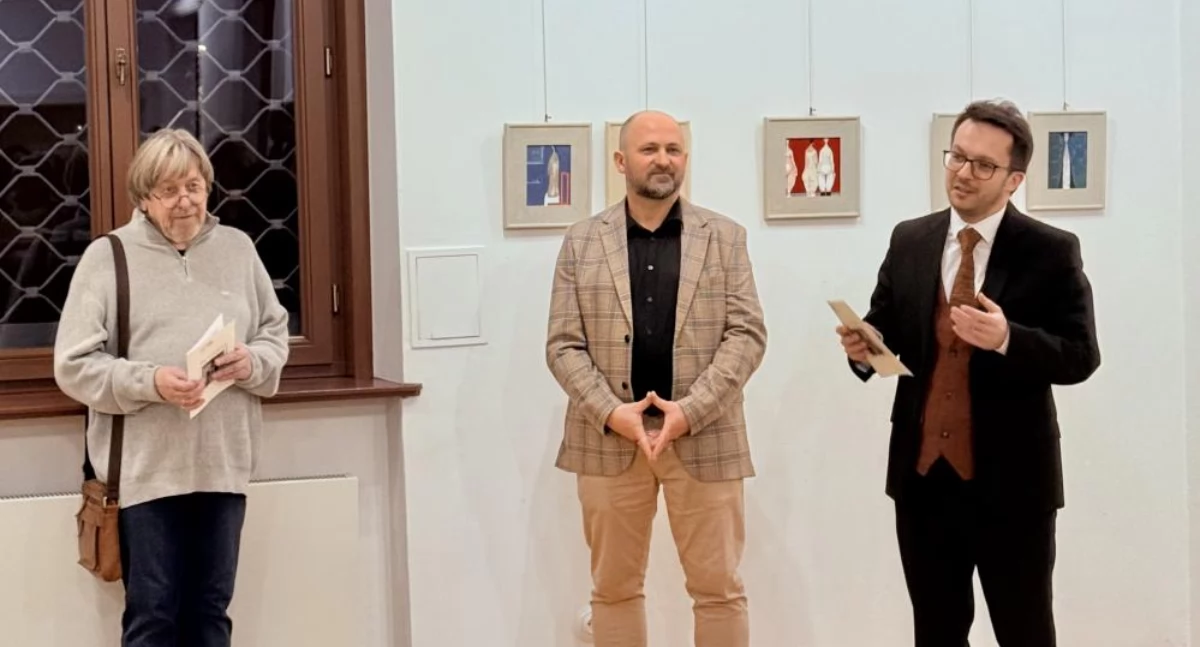 „Miniatury” Marka Leszczyńskiego w Pałacu Potockich. Kameralna wystawa z ważnym jubileuszem w tle