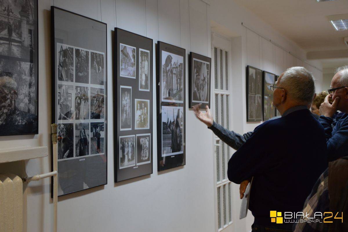 Wystawa powarsztatowa Miedzynarodowe Warsztaty Fotograficzne