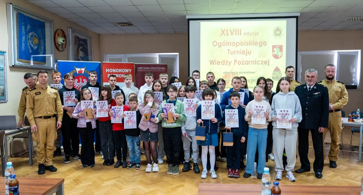 Młodzież zapobiega pożarom. Znamy zwycięzców powiatowych eliminacji turnieju strażackiego