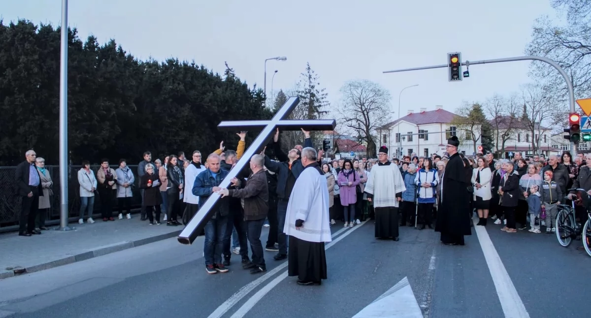 Mieszkańcy Białej Podlaskiej przejdą wspólnie Miejską Drogą Krzyżową 