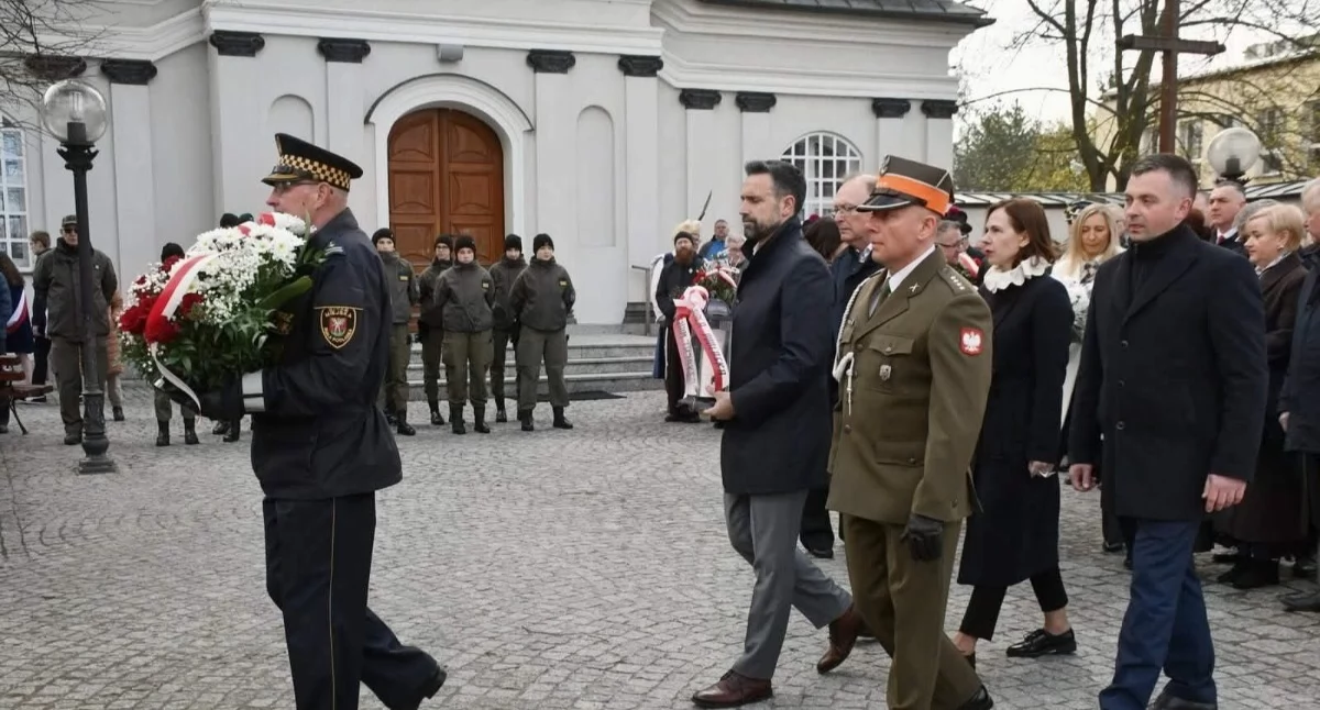 W Białej Podlaskiej uczczono 16. rocznicę katastrofy smoleńskiej