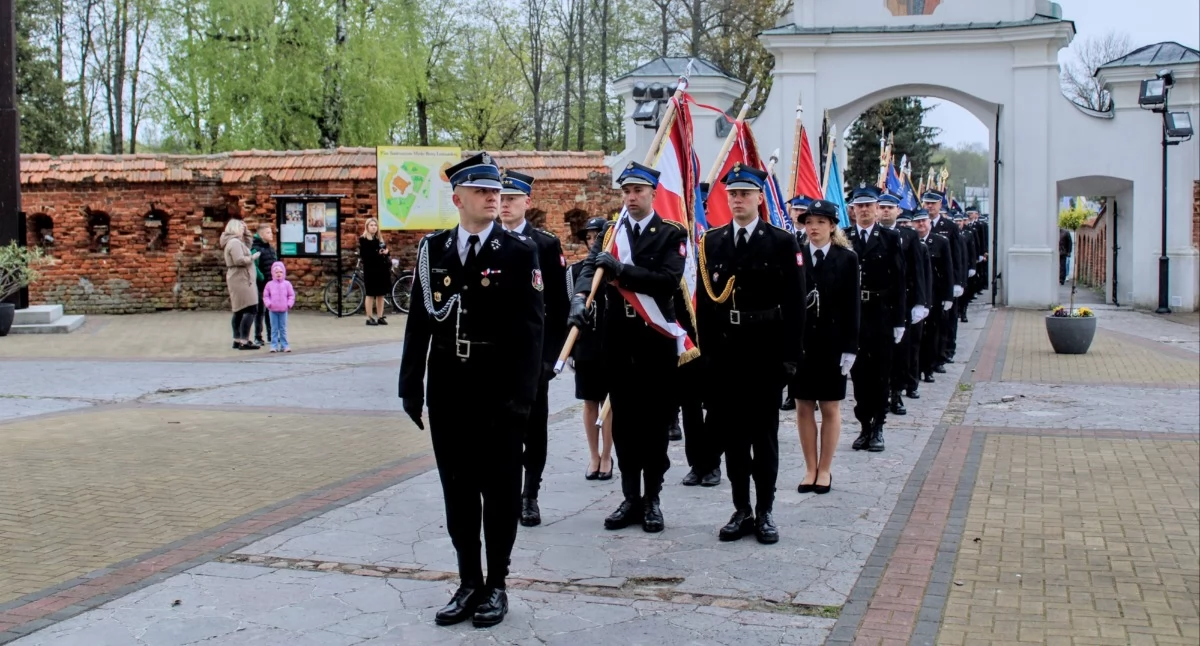 Strażacy pielgrzymowali do Leśnej Podlaskiej. XXVII Pielgrzymka Strażaków Powiatu Bialskiego
