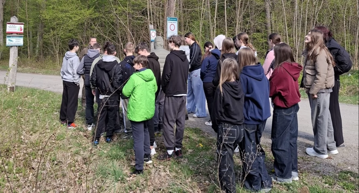 Zaprzyjaźnijmy się z naturą – uczniowie z Zalesia świętowali Dzień Ziemi