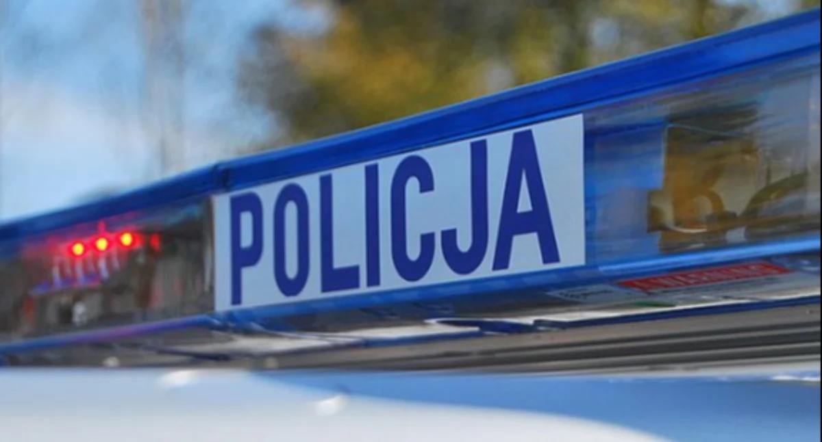 Znalazł pieniądze i od razu zgłosił się na policję. Uczciwa postawa mieszkańca Tucznej