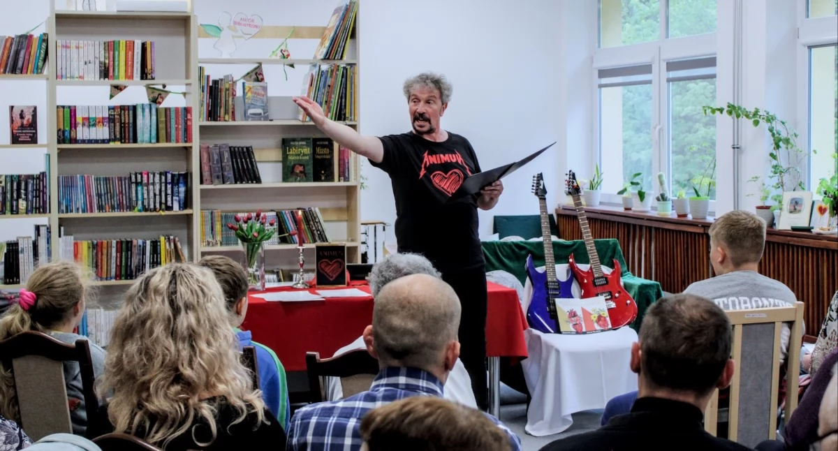 “Animus – serce moje”. Recital poetycko-muzyczny Piotra Pilarskiego w Konstantynowie