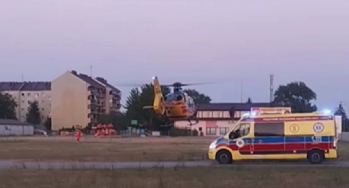 Niebezpieczny wypadek nastolatek na hulajnogach. Na miejsce wezwano śmigłowiec LPR