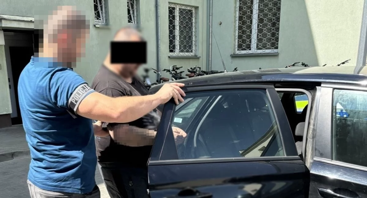 Narkotyki na posesji w gminie Tuczna. Dwóm mężczyznom grozi nawet 10 lat 