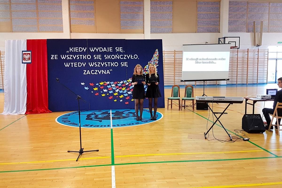 Zakończenie roku maturzystów w IV LO w Białej Podlaskiej