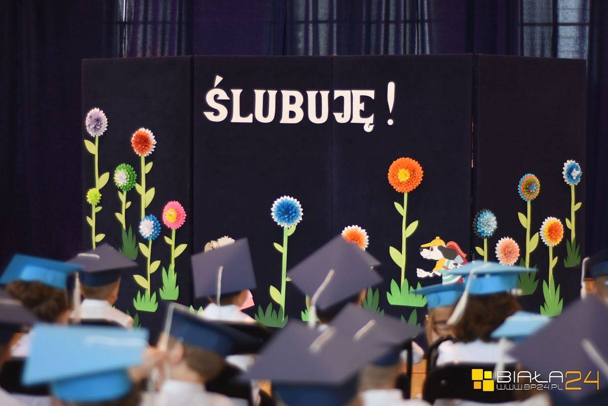 Ślubowanie klas I w SP nr 1 w Białej Podlaskiej